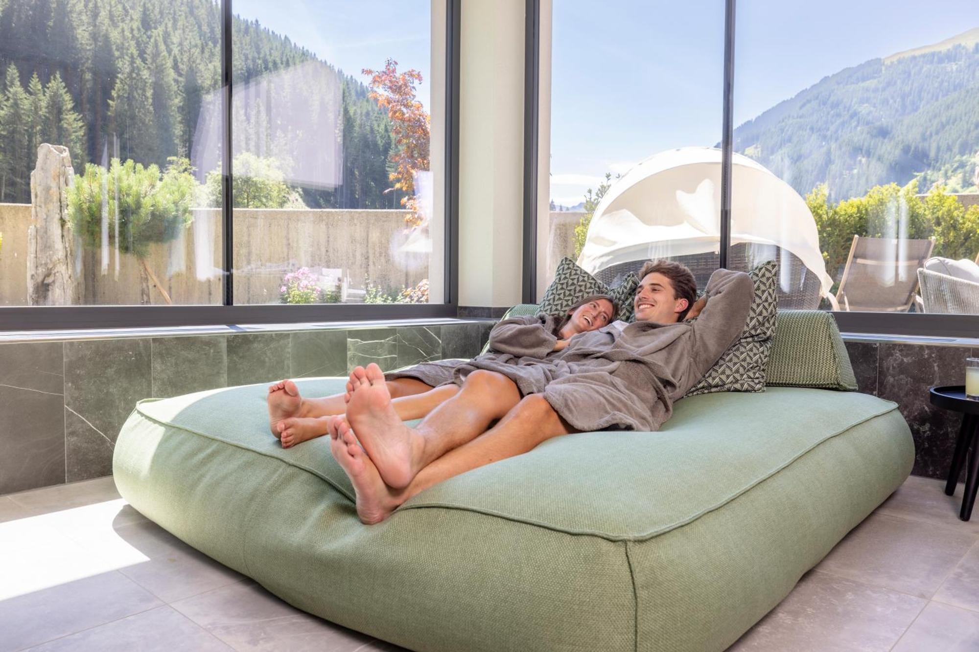 Natur- & Wanderhotel Tuxertal Εξωτερικό φωτογραφία